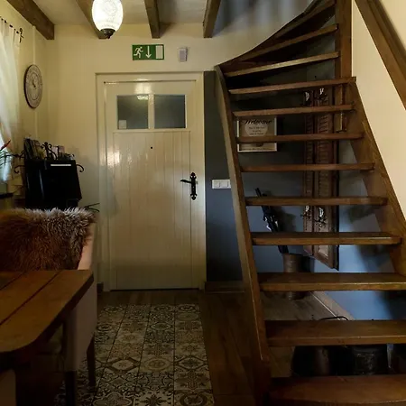 Piekoo Belloo 3* Weert